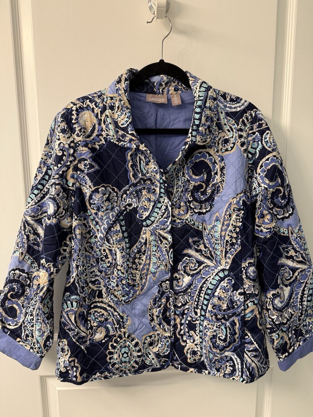 Chico's Women's Lightweight Cotton Quilted Blue Paisley Jacket Size 2